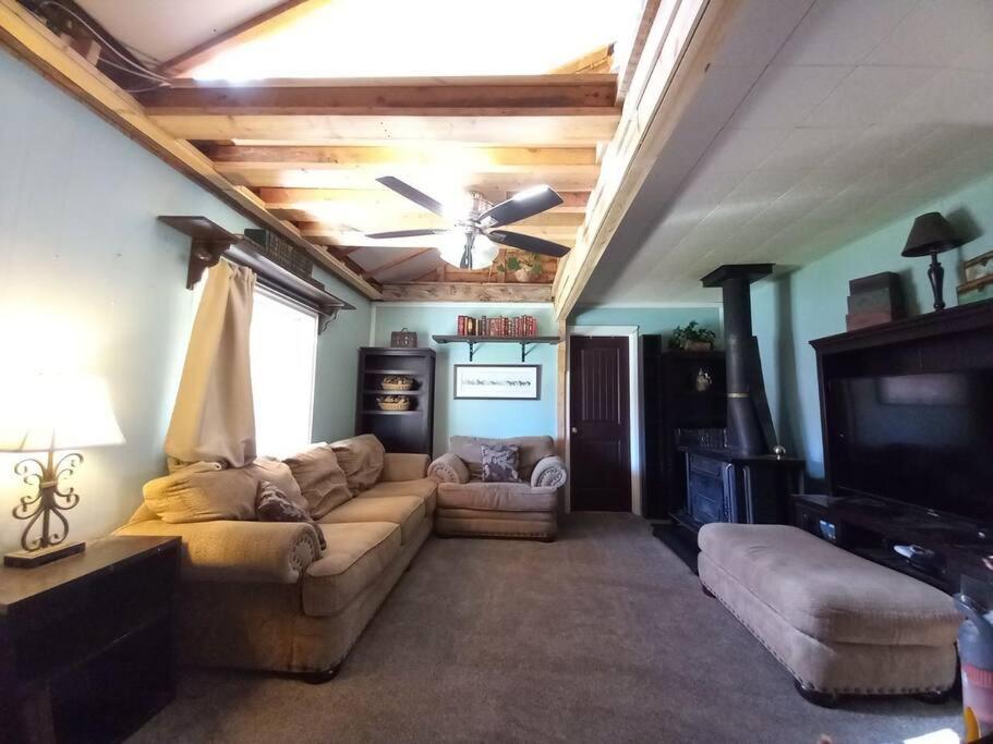 The Goulding Cottage And Farm - 4 Beds, 3 Baths Henrieville Exterior foto